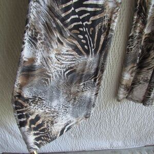 Animal print Wide Leg Pants M Brown Tan Cream Stretch Pullon Lounge Travel Tall